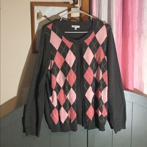 Croft & Barrow Grey/Pink Diamond cardigan